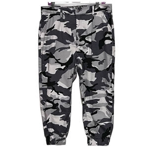 VIP Black and Gray Camouflage Cropped Pants